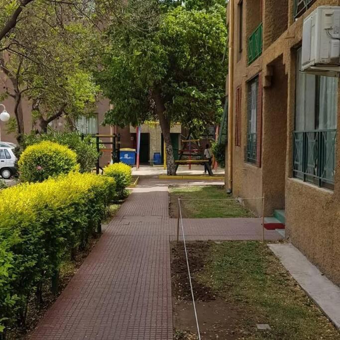 Departamento La Florida- Estacionamiento Y Metro *